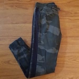 Hollister men's joggers like new xs